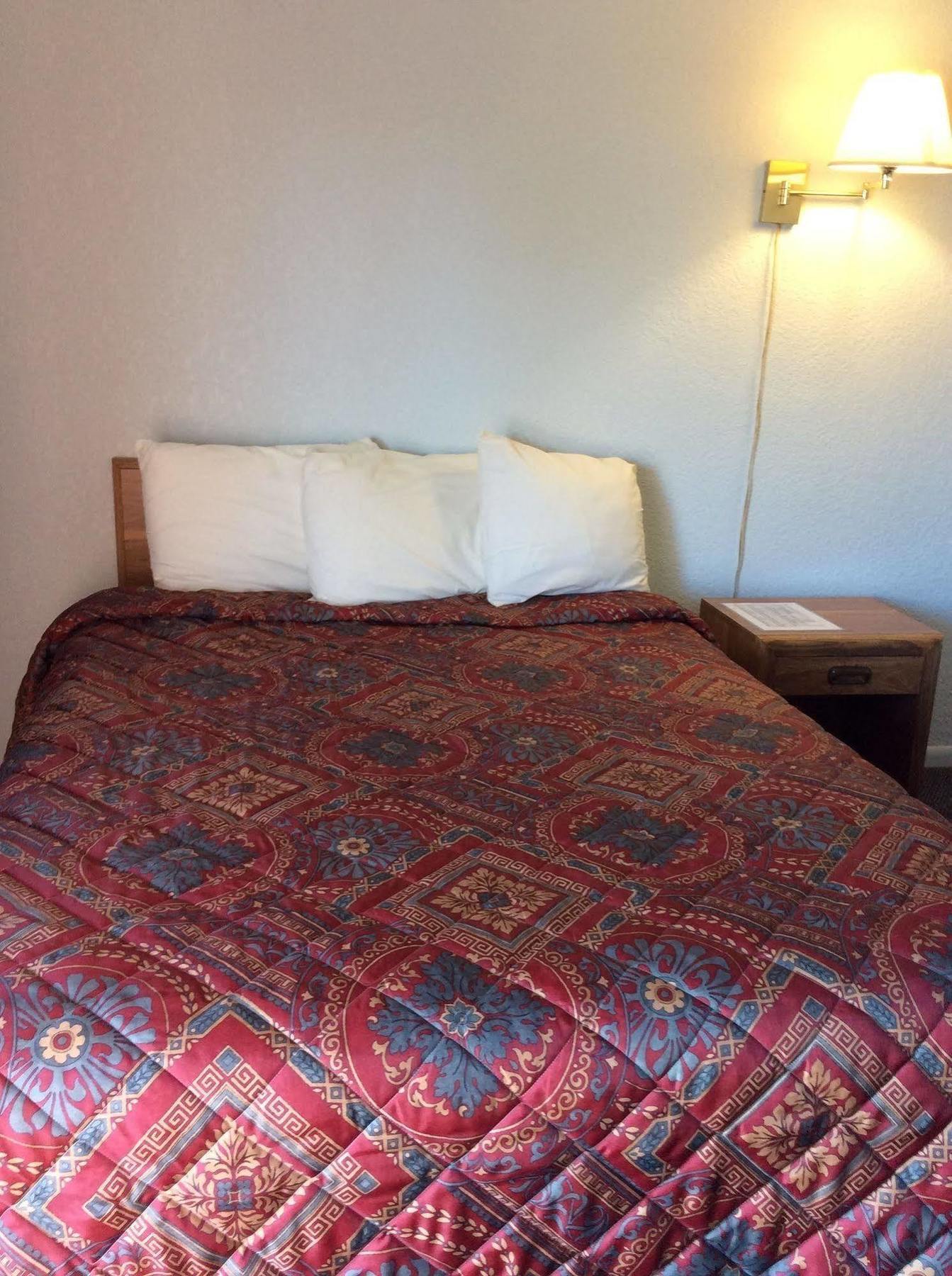 Regency Inn Comanche エクステリア 写真