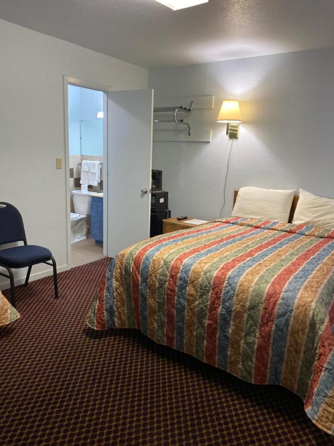 Regency Inn Comanche エクステリア 写真